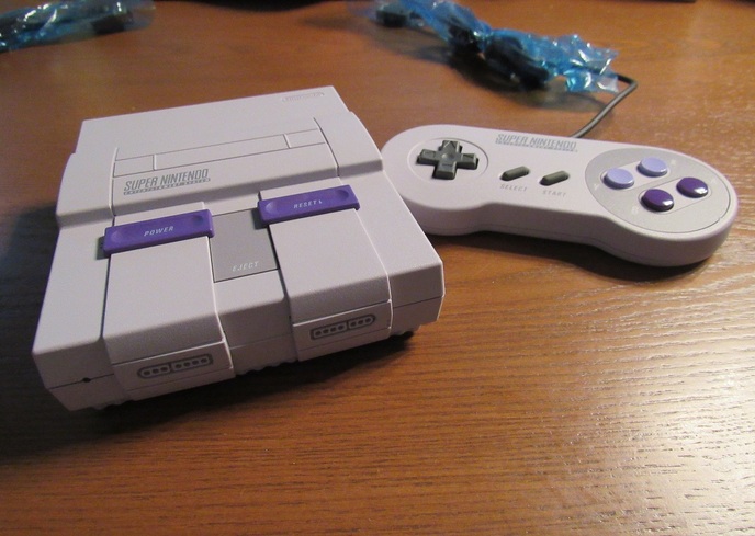snes classic with controller 1.jpg